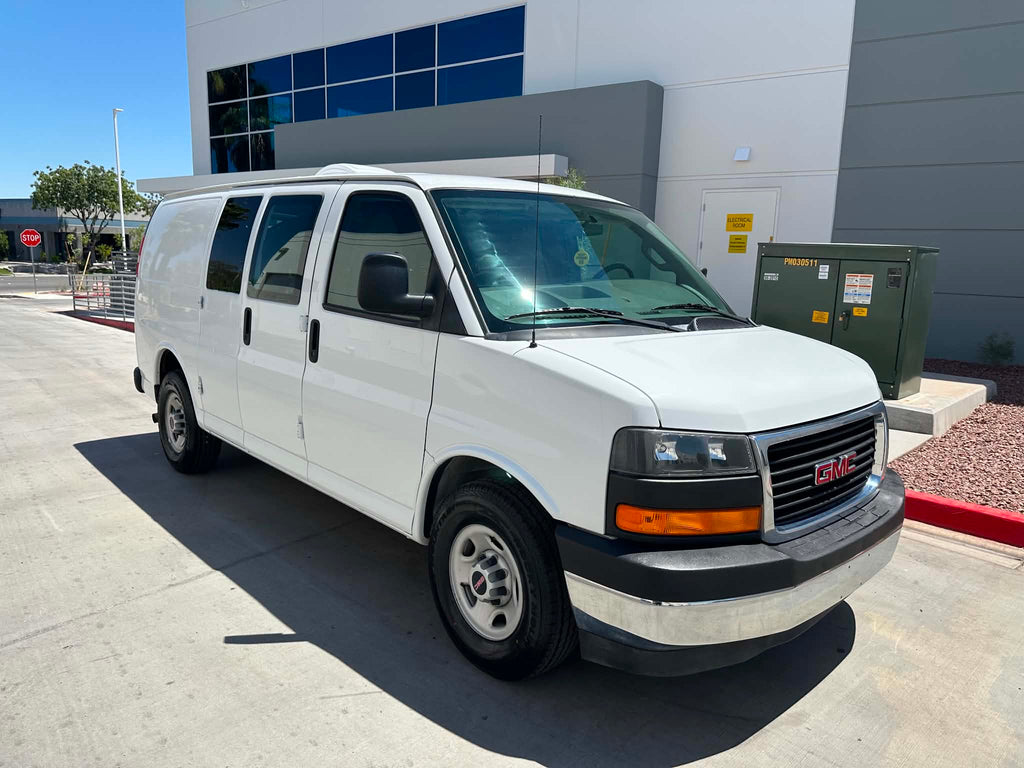 Carpet Cleaning van for sale fully loaded GMC Savannah 370 EFI Truckmount ￼