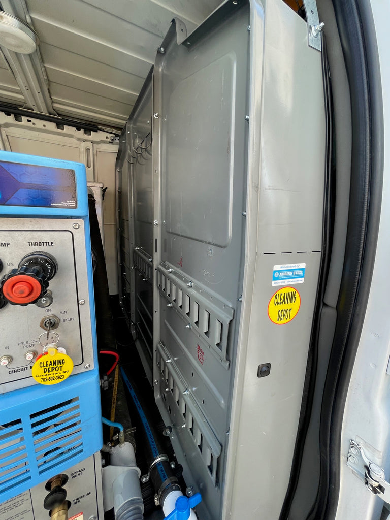 CARPET CLEANING VAN FOR SALE FULLY LOADED CHEVY EXPRESS 3500 WITH 370S